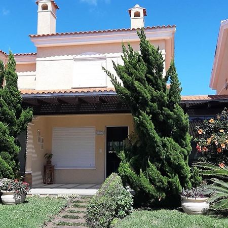 Acolhedora Casa De Praia Em Condominio Fechado A Beira Mar Xangri-la Kültér fotó